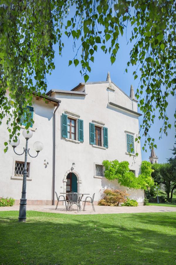 Villa Brignoli Rivalta di Brentino Exterior photo
