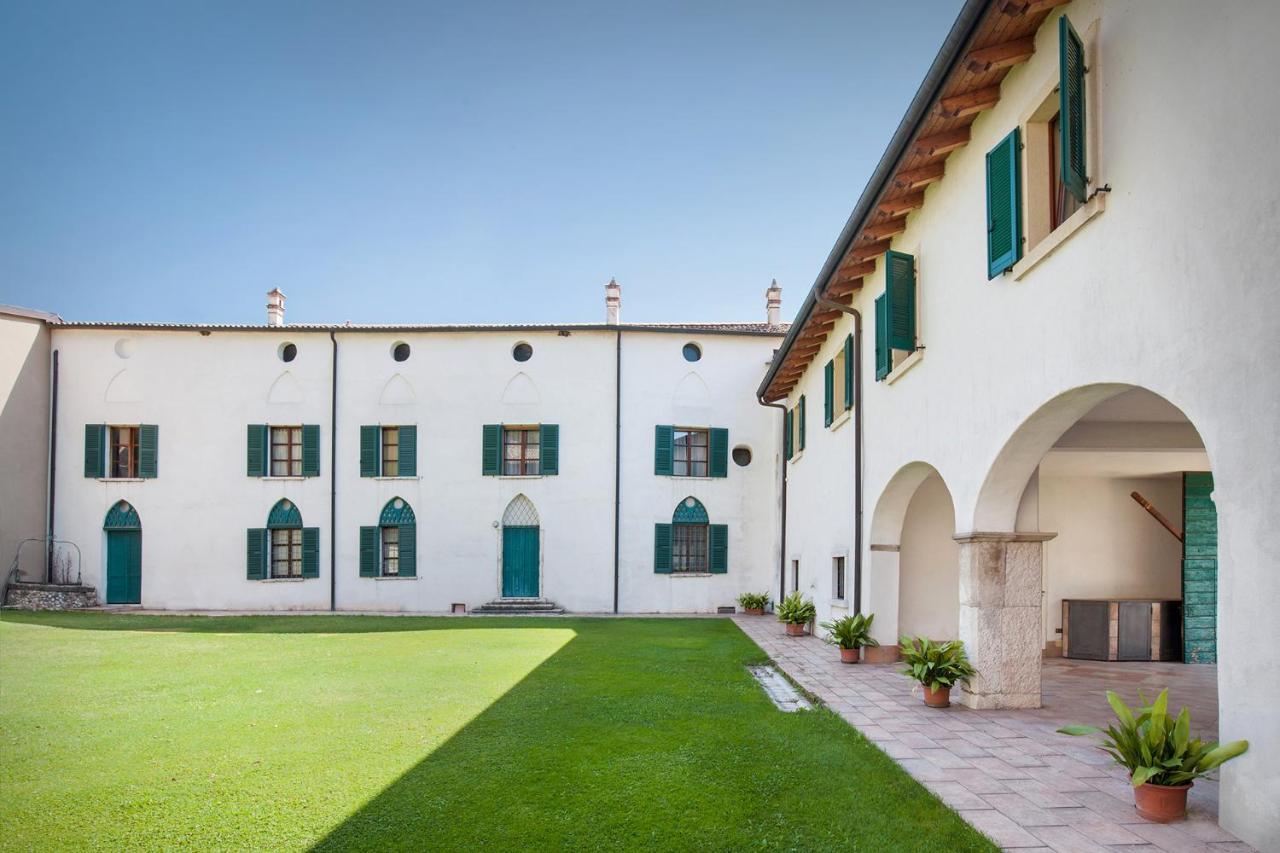 Villa Brignoli Rivalta di Brentino Exterior photo